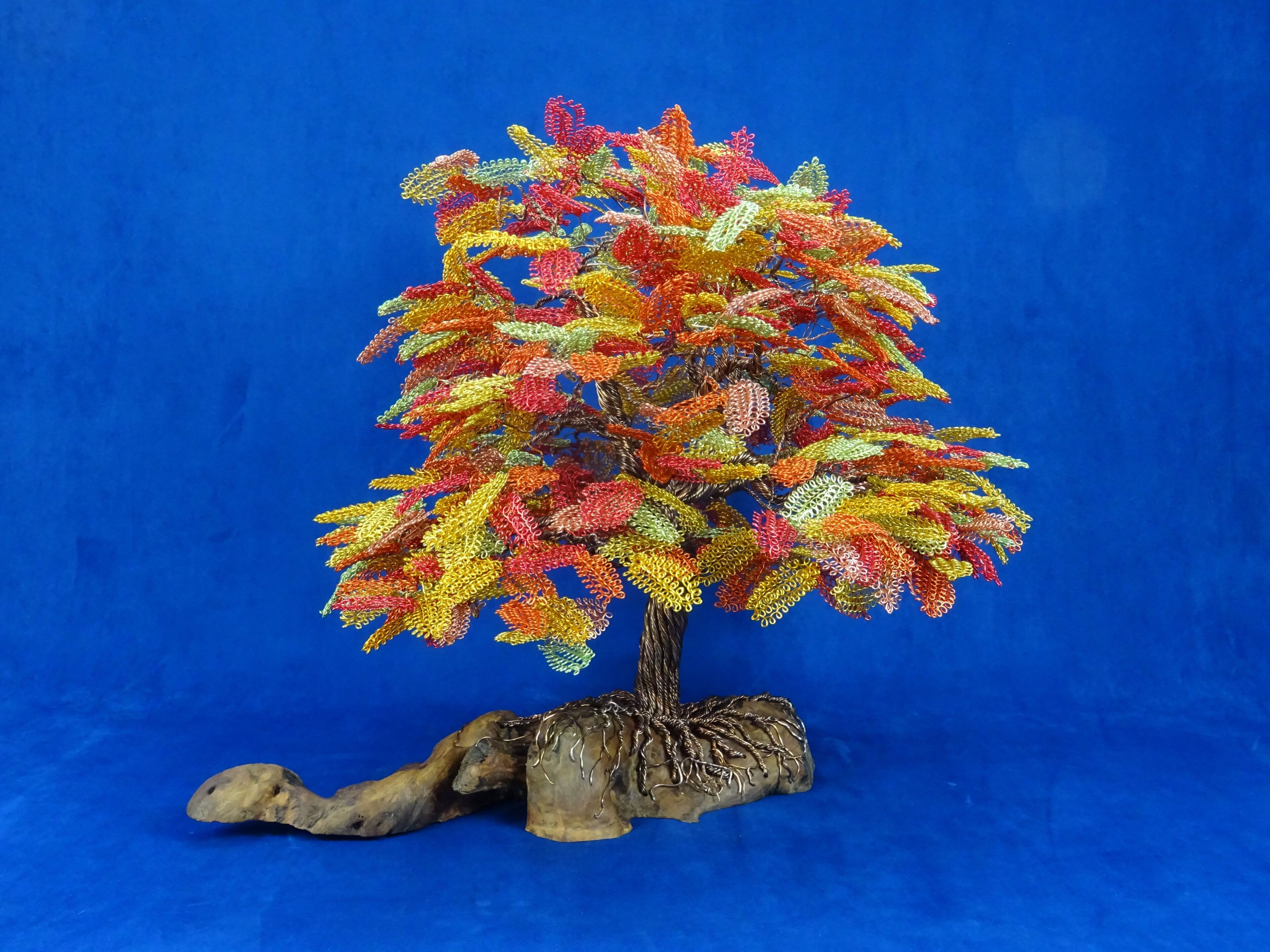 Скульптура из алюминия и оливкового дерева Mosche Bianche Zen Bonsai ARCH-00115155