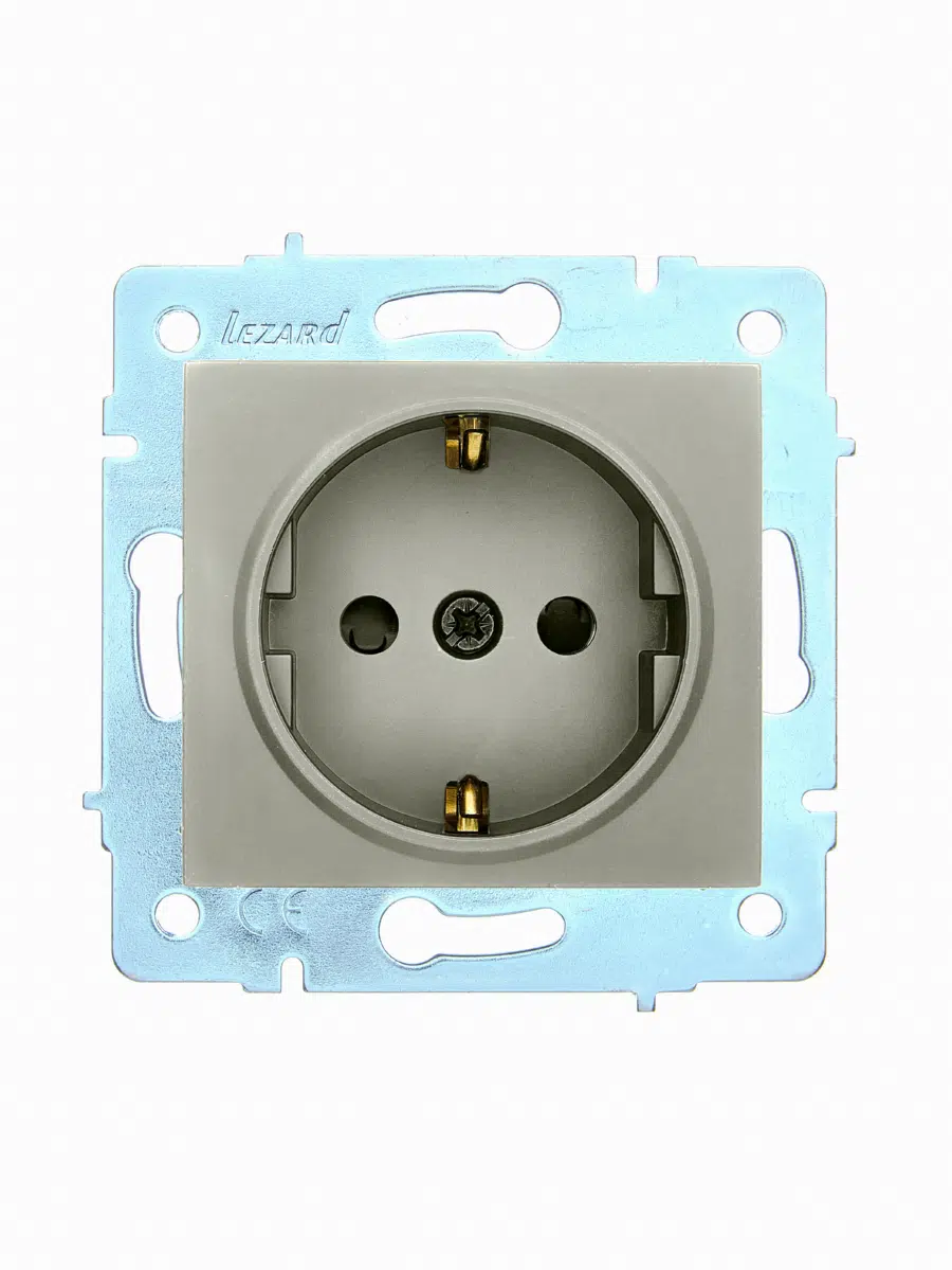 ASTI Розетка с защитой от детей ПБТ платина механизм LEZARD 7081-3588-124B