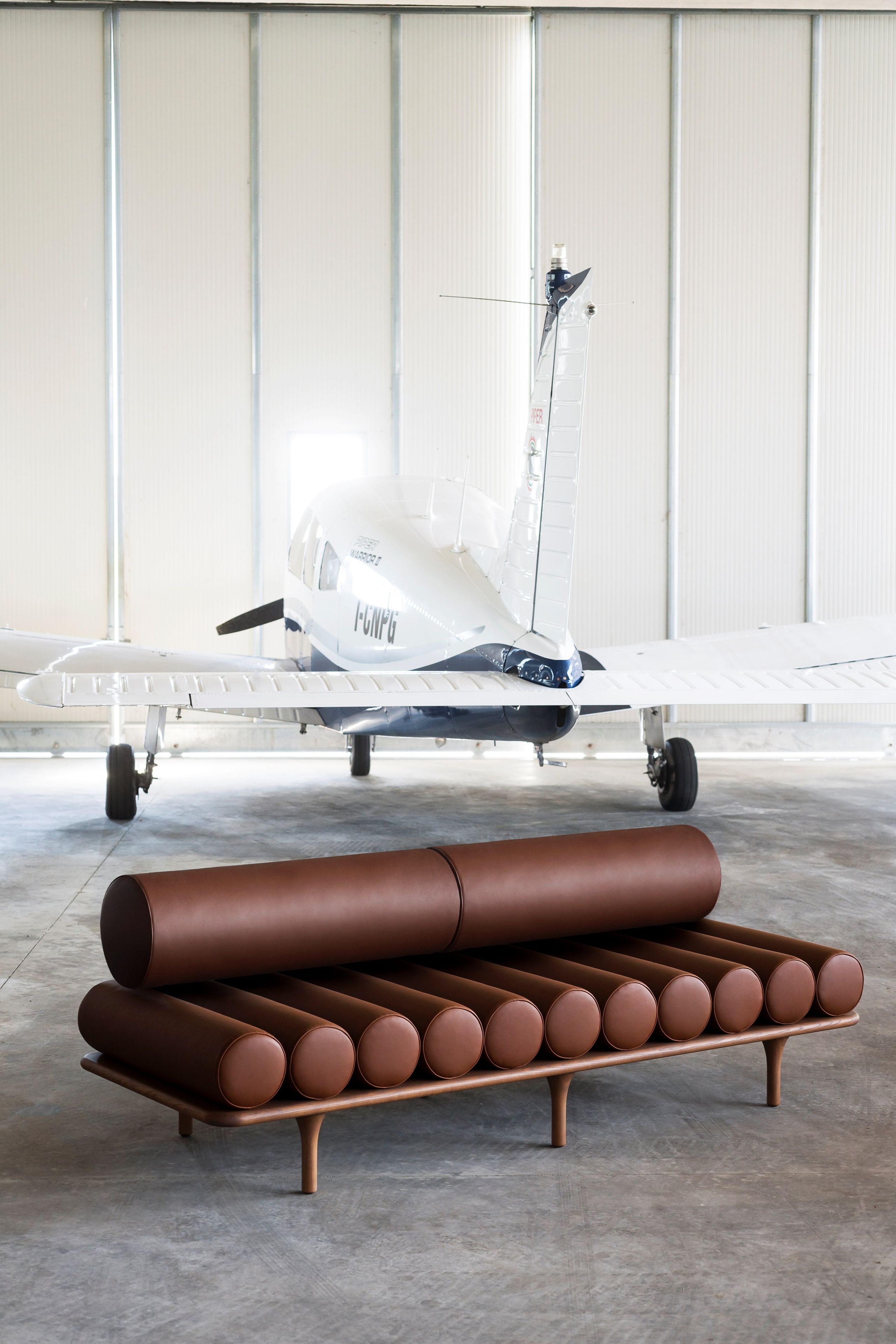 Кожаный Dormeuse Tacchini Five to nine ARCH-00117025 - Вид №3