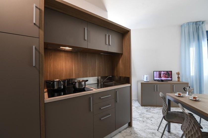 Mobilspazio Мини-кухня из дерева Zeus K133 - Вид №1