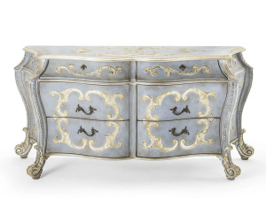 Шкаф с ящиками