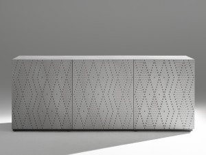 Шкаф из МДФ с распашными дверями