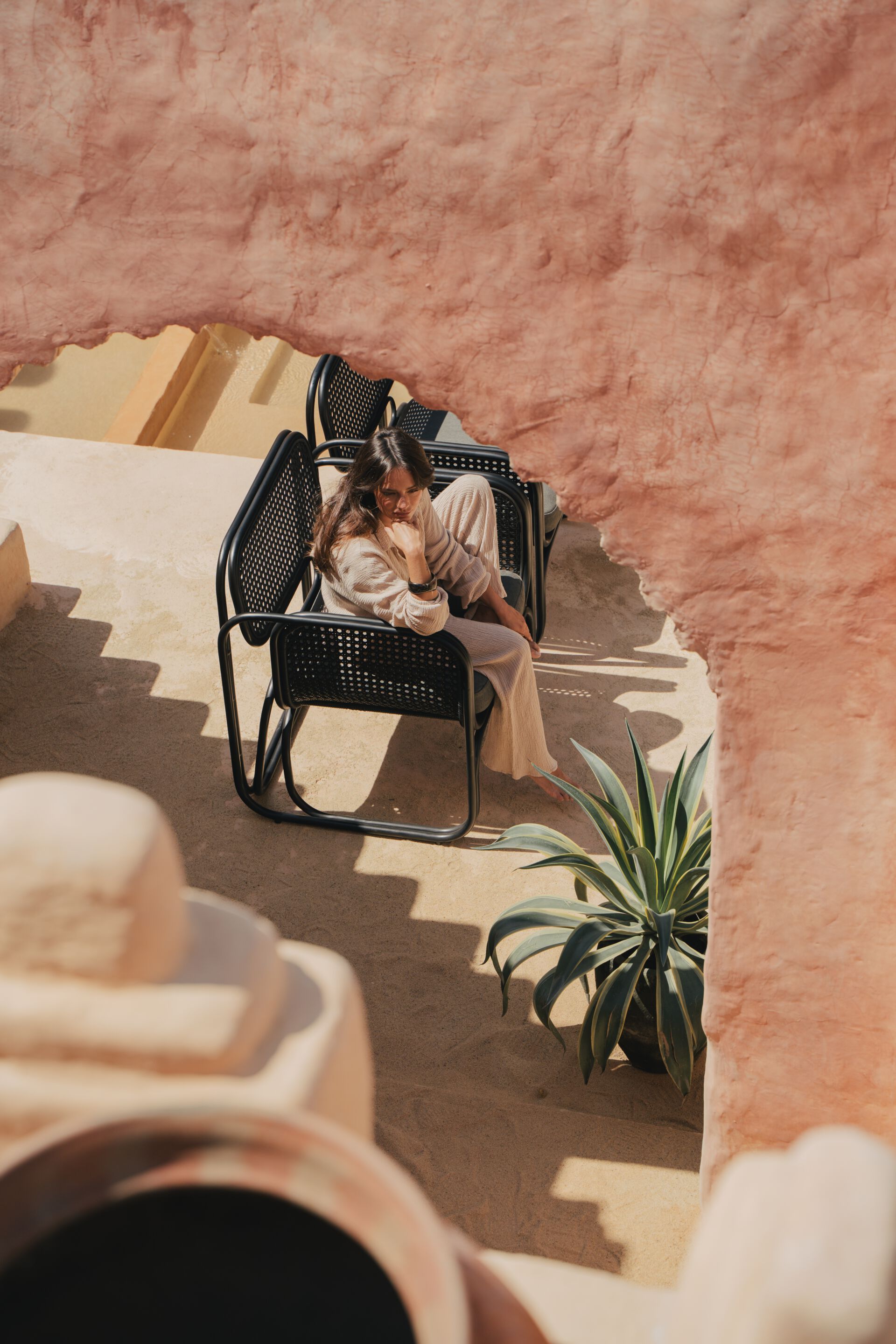 Тканевый мягкий садовый стул с подлокотниками cbdesign Lorella ARCH-00143332 - Вид №2