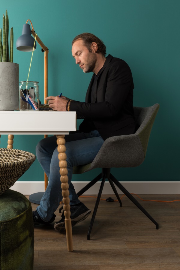 Кресло Doulton серое Zuiver 1200112 - Вид №3