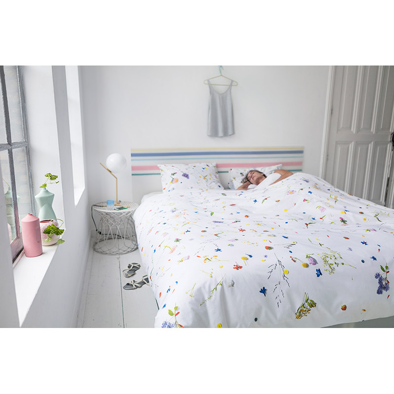 Комплект постельного белья  "Цветочные поля" 150х200 см SNURK FLOWERFIELDS150Х200CM - Вид №1