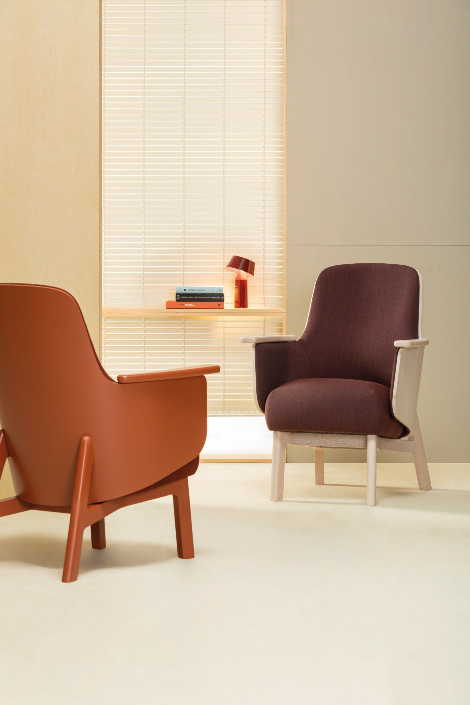 Кресло из бука с подлокотниками Vergés Баия ARCH-00082211 - Вид №3