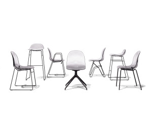 Штабелируемый стул из поликарбоната с подлокотниками