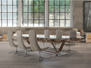 Овальный стол