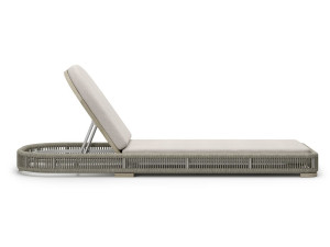 Шезлонг с откидной спинкой