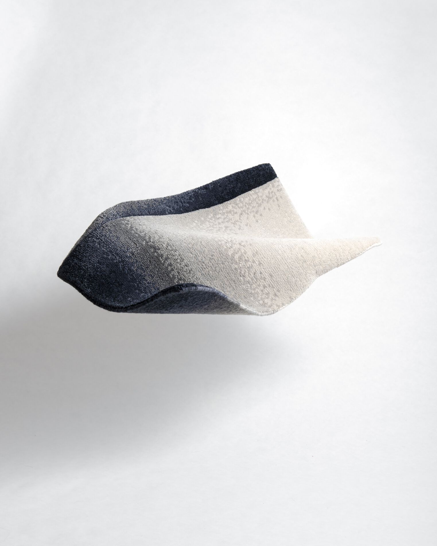 Прямоугольный ковер ручной работы из шерсти Tapis Rouge космический обман ARCH-00151123 - Вид №2