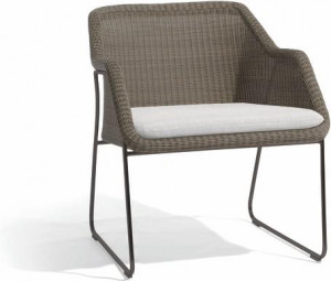 MNST1094 1 мест. лава шнур 2мм орешник Manutti Mood