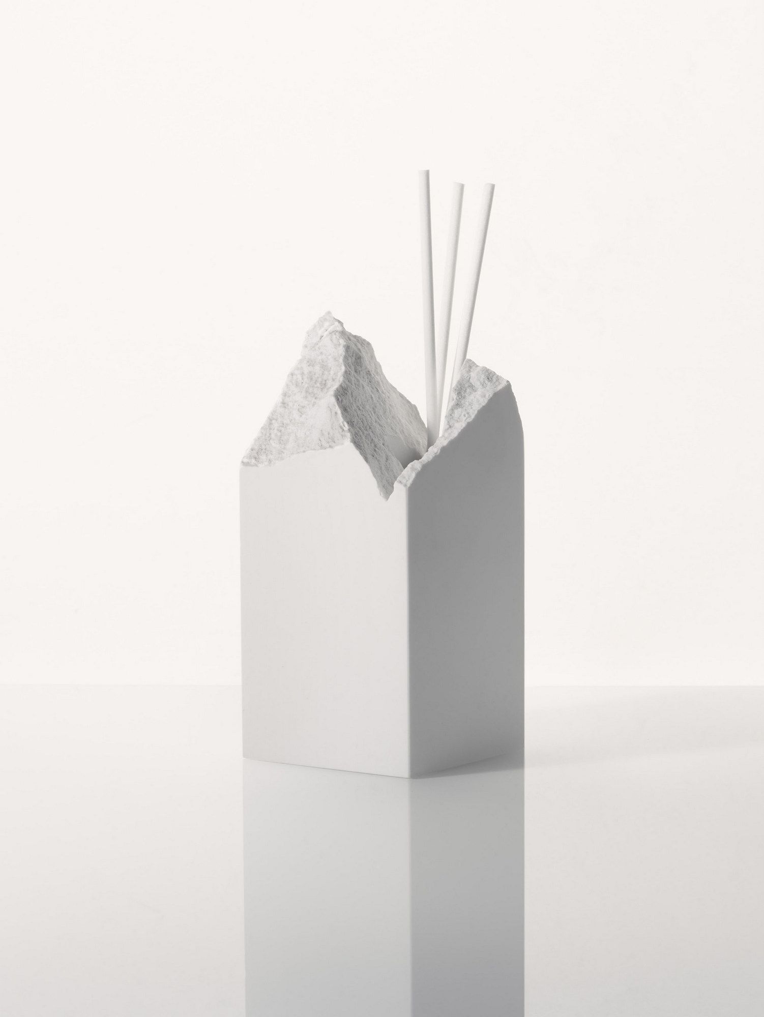 Натуральный камень экологический парфюмер Mammalampa Snow Tale ARCH-00093111 - Вид №1