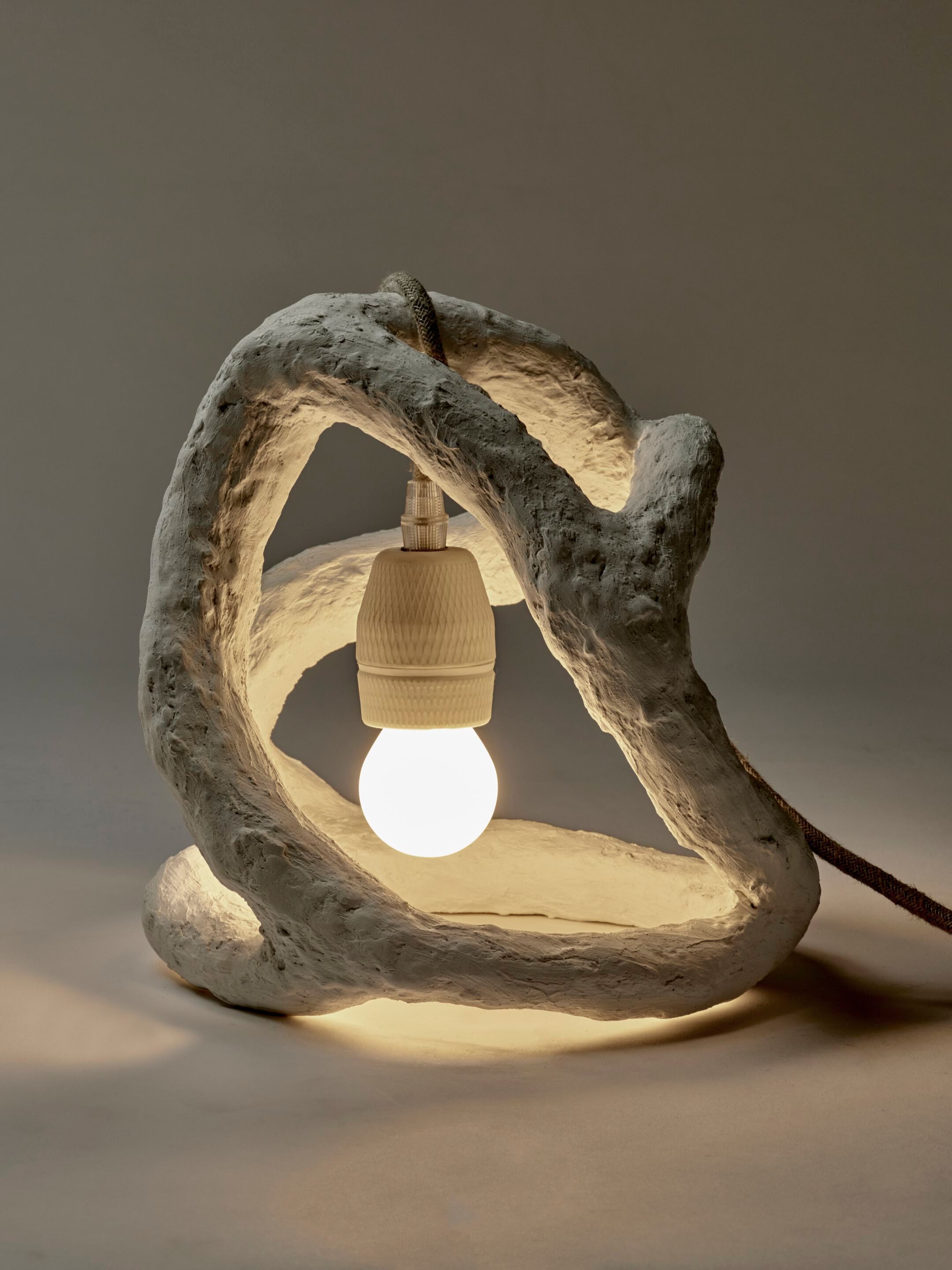 Напольная лампа из пестой бумаги Serax Lighting by Marie Michielssen ARCH-00027574 - Вид №2