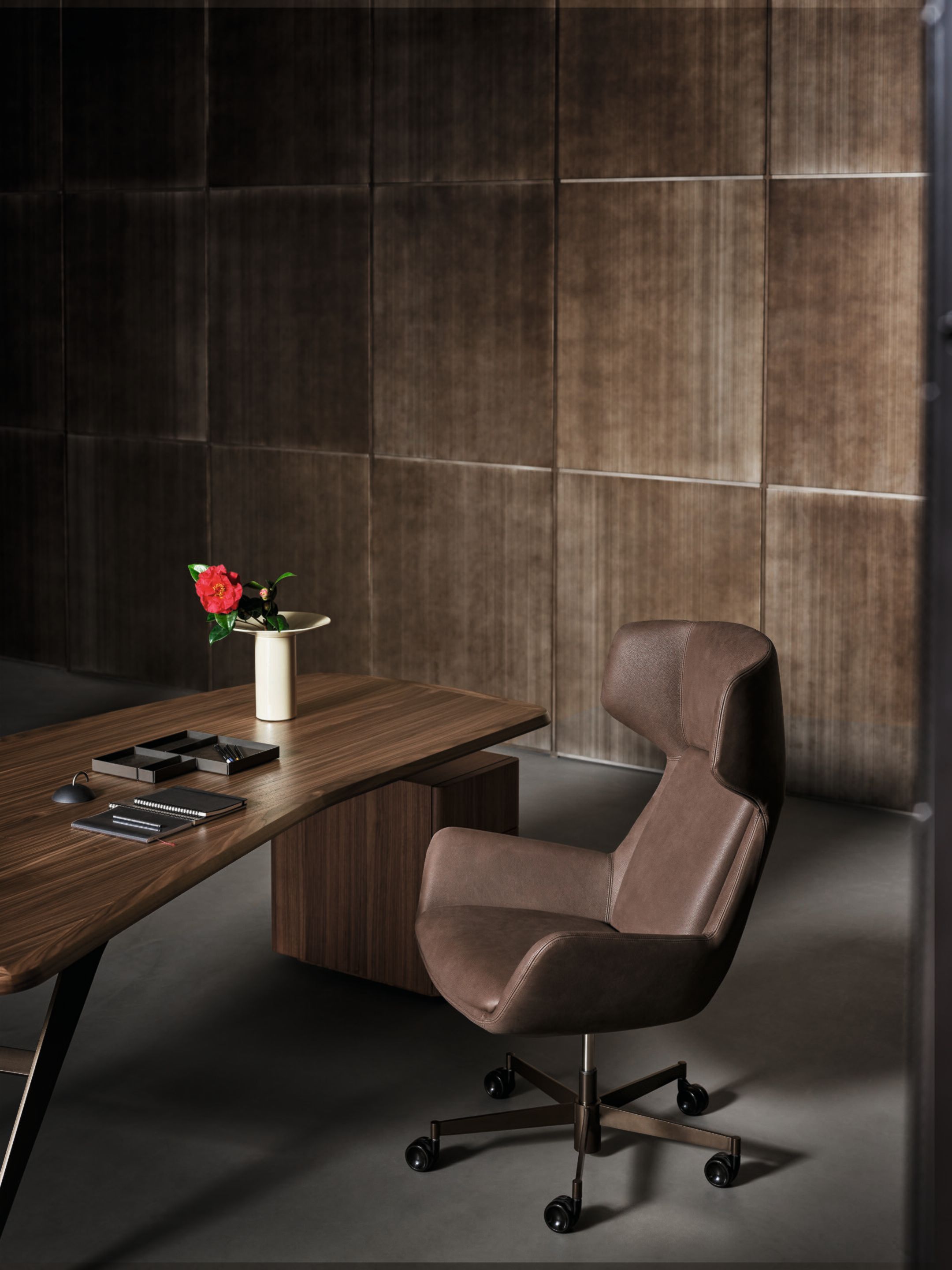 Вращающееся офисное кресло BONALDO NEWTON ARCH-00002392 - Вид №1