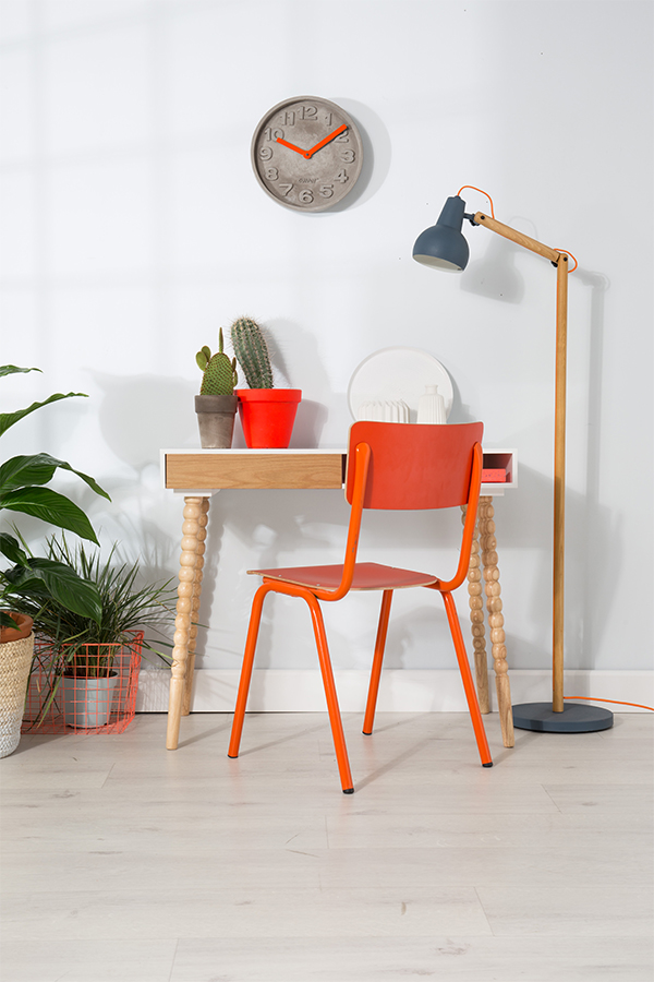 Стул Back to School оранжевый Zuiver 1008204 - Вид №1