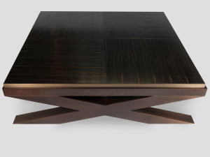 Черный квадратный журнальный столик