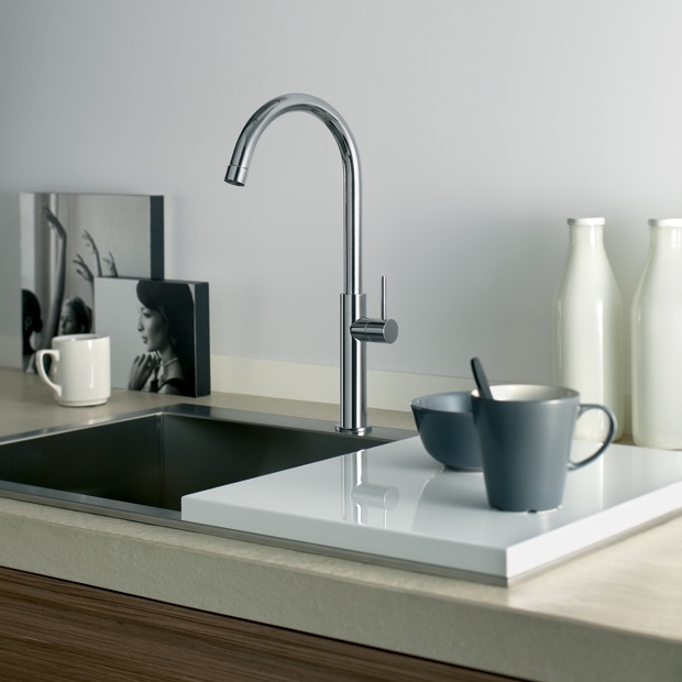 Латунь. 322. Смеситель для кухонной мойки. Quadrodesign Brass - Вид №1