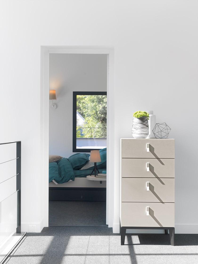 GAUTIER Комод из меламина со встроенными ручками Intense 1b41160 - Вид №3