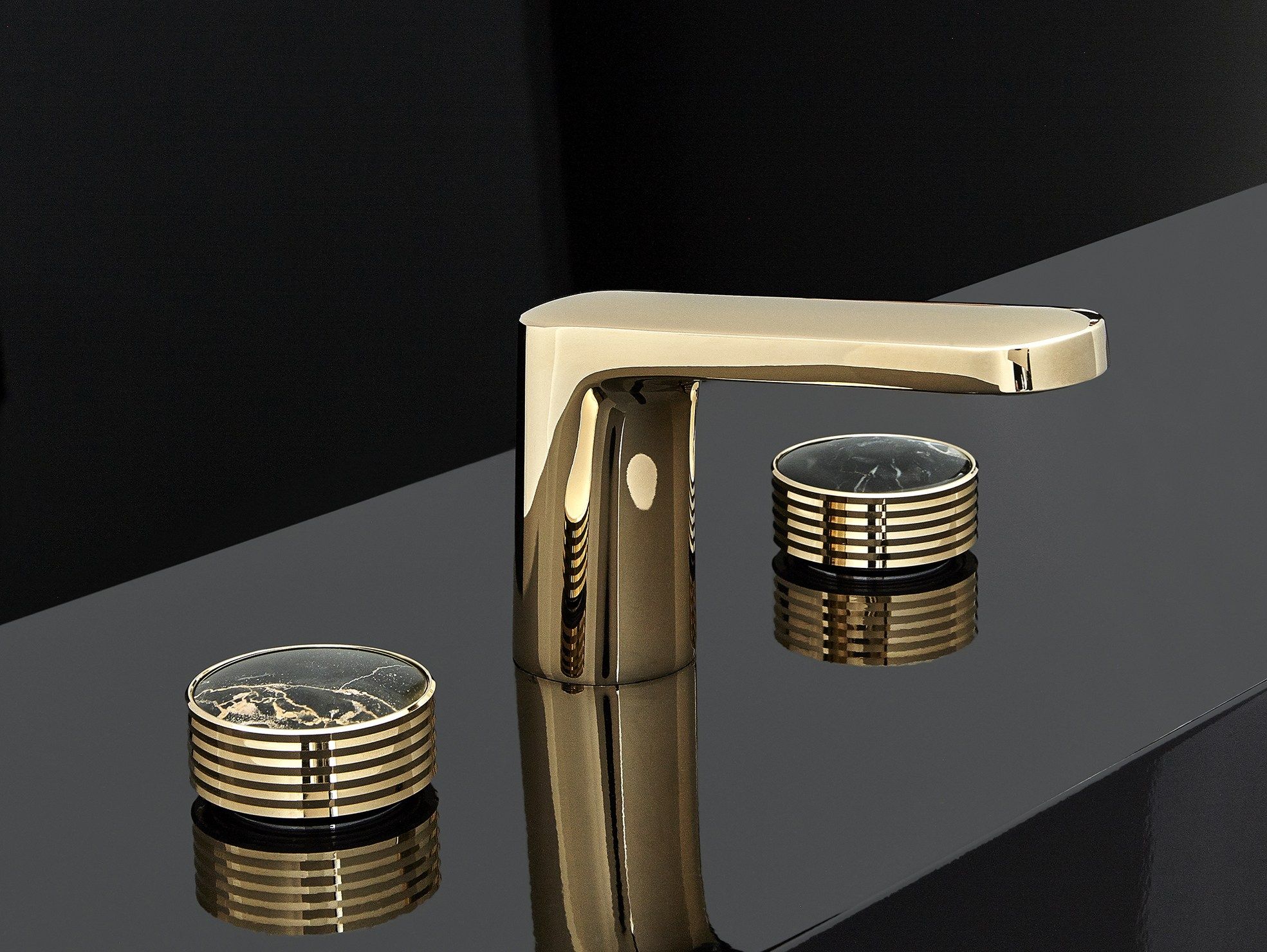 Смеситель для раковины с 3 отверстиями FIMA CARLO FRATTINI текстура ARCH-00035179 - Вид №1