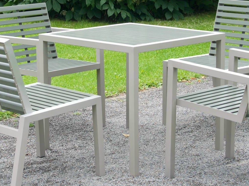 Квадратный садовый стол из нержавеющей стали и ПЭТ BENKERT BANKE Comfony ARCH-00151980