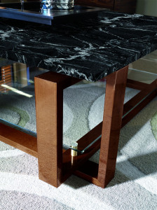 Мраморный низкий прямоугольный журнальный столик