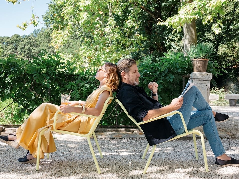 Алюминиевый штабелируемый садовый стул с подлокотниками Fermob Luxembourg ARCH-00023901 - Вид №3