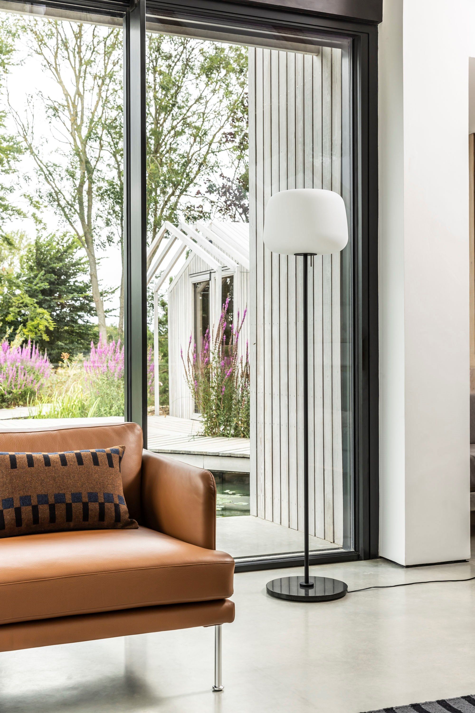 Светодиодный торшер из опалового стекла с диммером Case Soft ARCH-00090369 - Вид №10