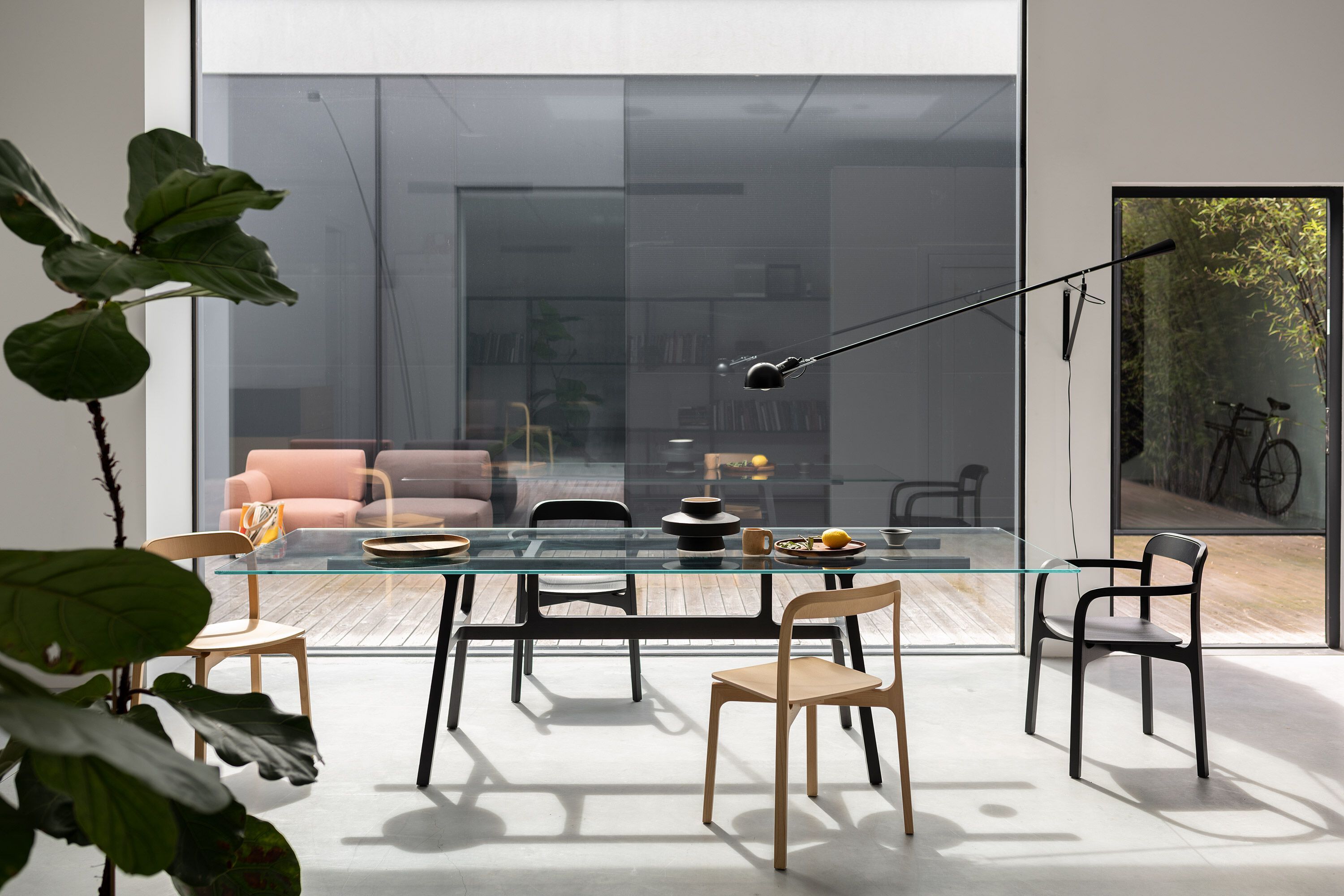 Штабелируемый стул из ясеня Kristalia Contorna ARCH-00002437 - Вид №1