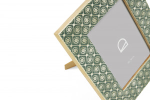 8433840465531 Фоторамка Break 13x18 зеленая SELETTI