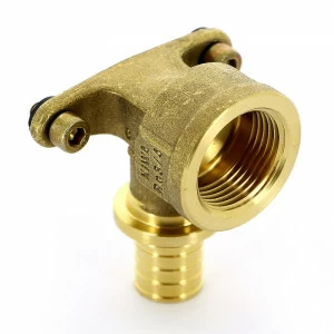 Водорозетка надвижная В латунная REHAU 20х3/4"