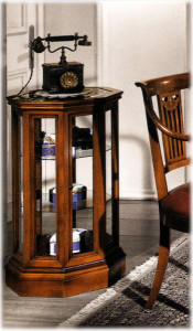 Витрина  EZIO BELLOTTI 2144