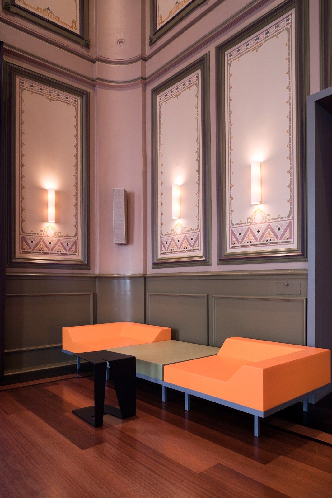 Низкий журнальный столик из стали с порошковым покрытием Quinze & Milan ARCH-00071192 - Вид №2