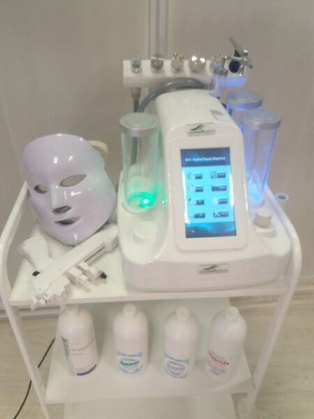 37039 Многофункциональный аппарат гидропилинга PERFECT A 8 В 1 (с маской) AURO  - Вид №1