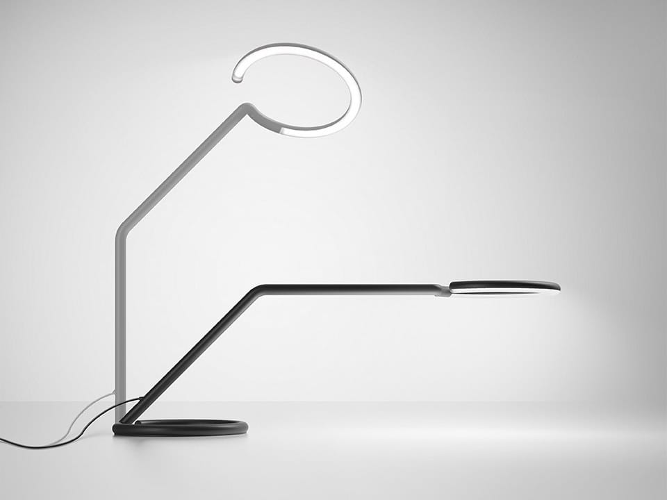 Регулируемая металлическая настольная лампа Artemide Vine Light ARCH-00085435