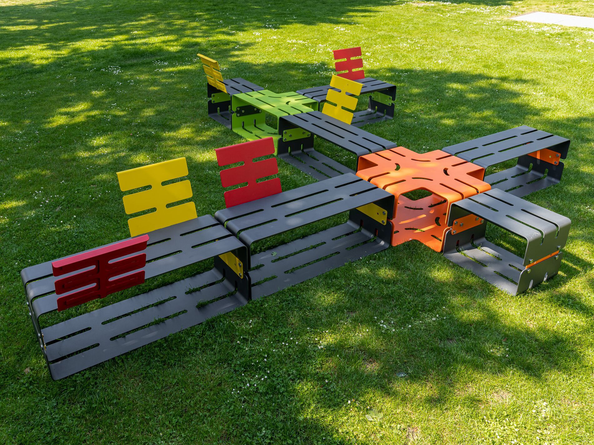 Модульная изогнутая скамья из нержавеющей стали BENKERT BANKE LINESCA ARCH-00096988