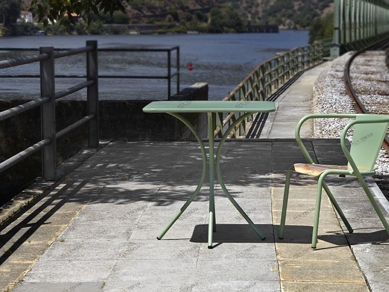 Adico Квадратный садовый стол sun-id-1466409