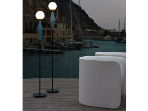 Напольный светильник