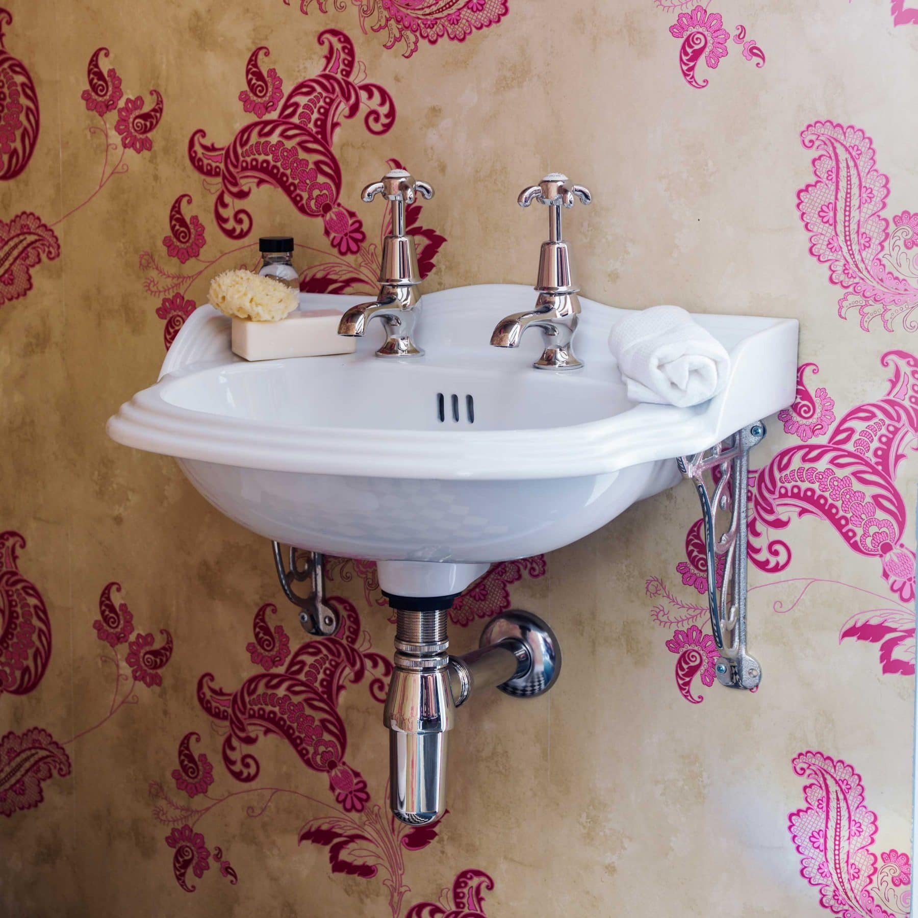 Ceramic Basins Раковина The Victoria Cloakroom Catchpoleandrye  - Вид №3