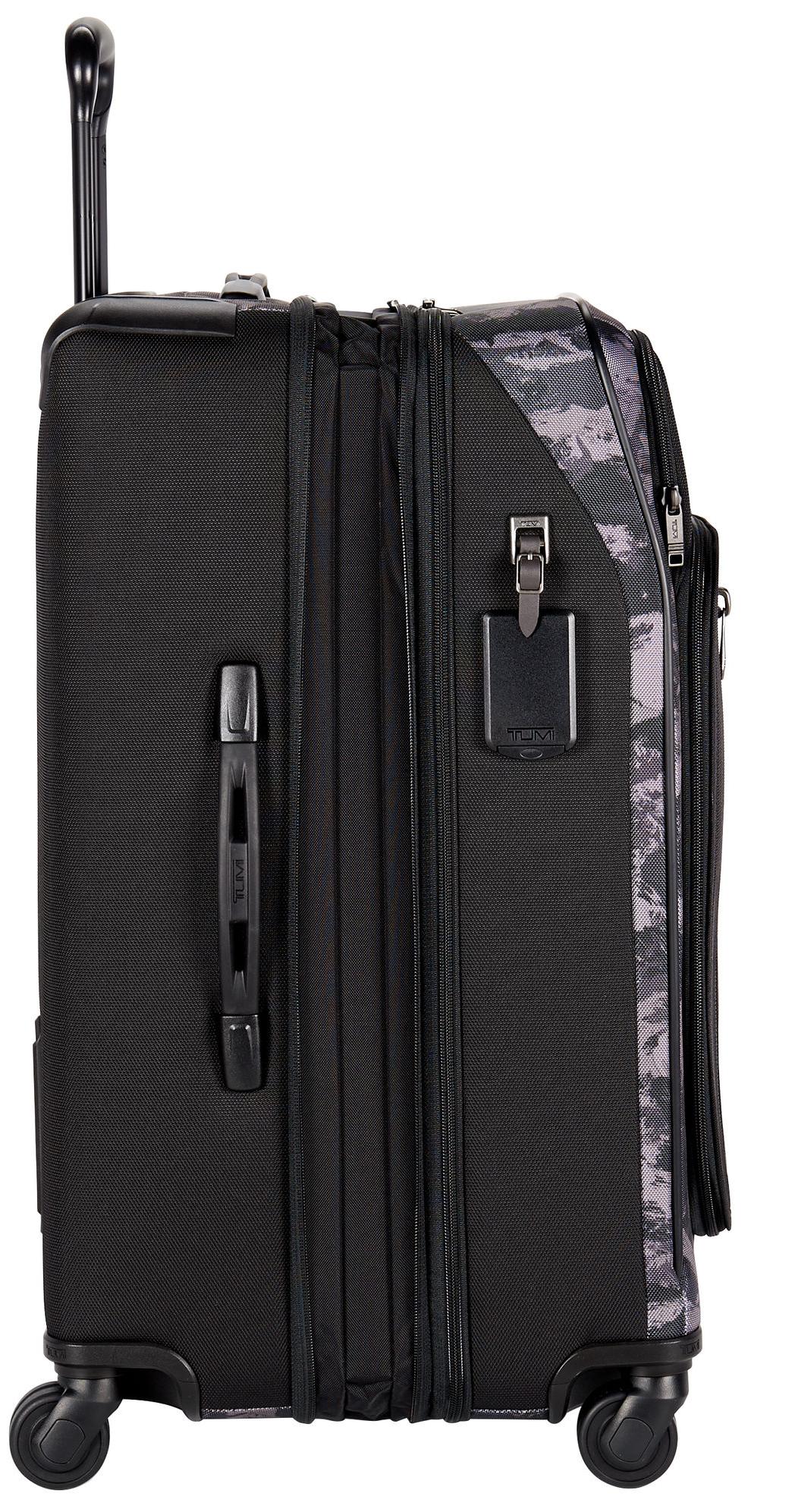 2228664CHR Чемодан Short Trip Expandable Packing Case Tumi Merge  - Вид №2