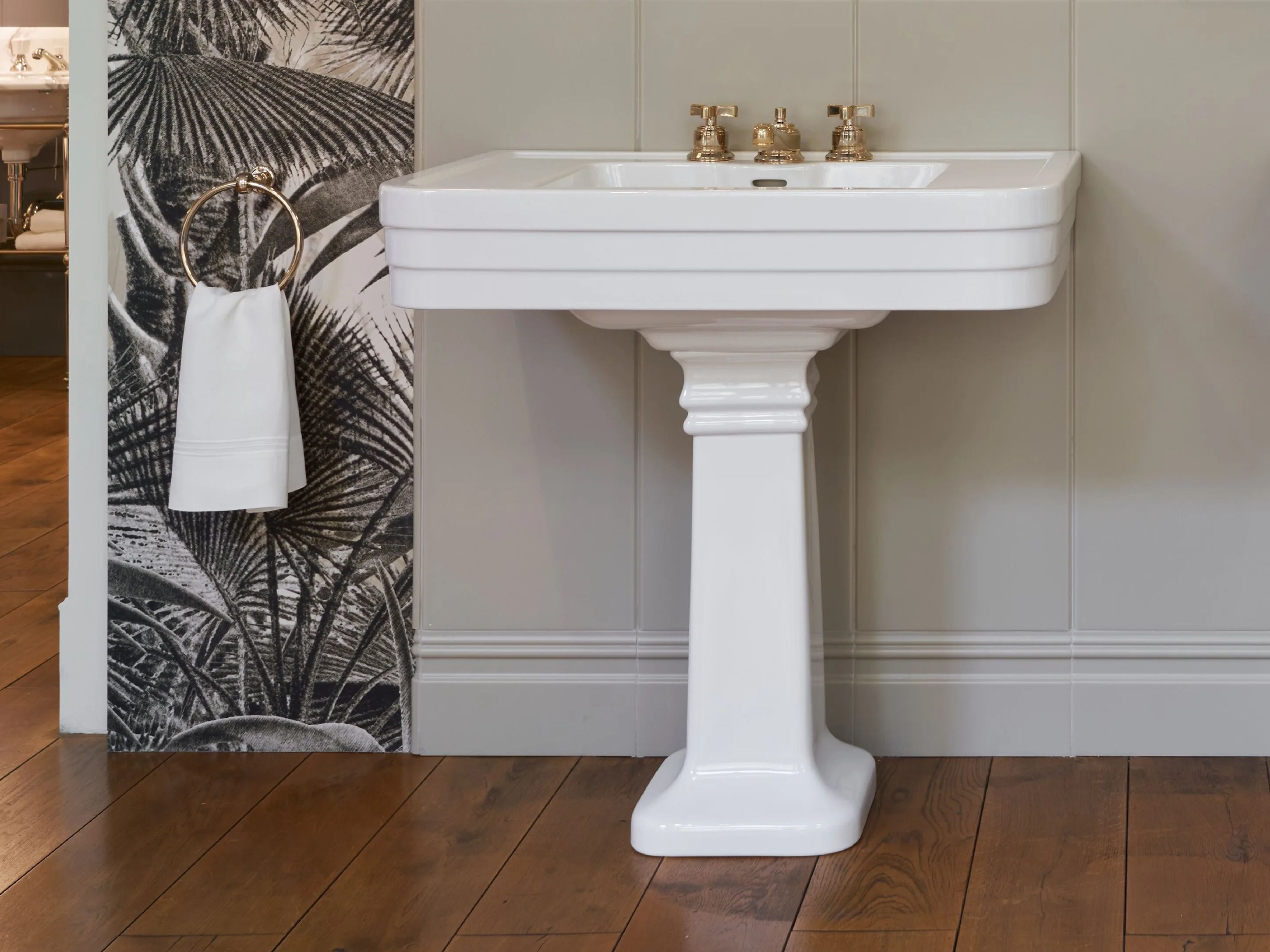 Прямоугольная раковина на колонне Devon&Devon ARCH-00078499