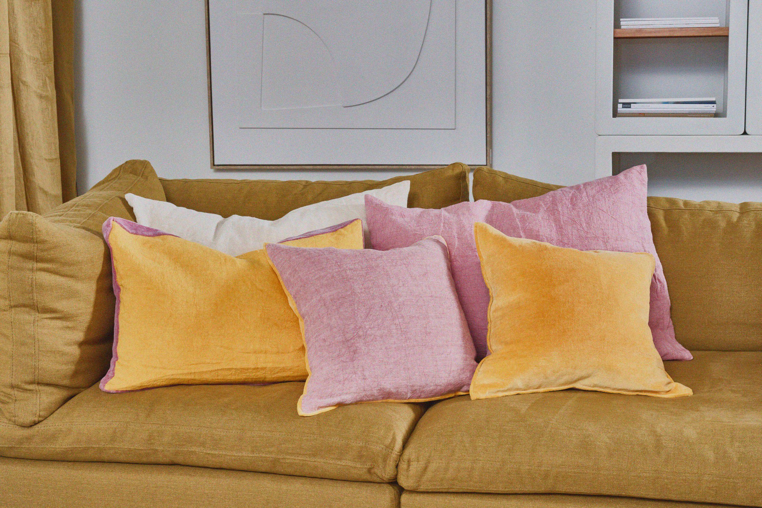 Льняная прямоугольная однотонная подушка POMAX BORDERS ARCH-00106515 - Вид №39