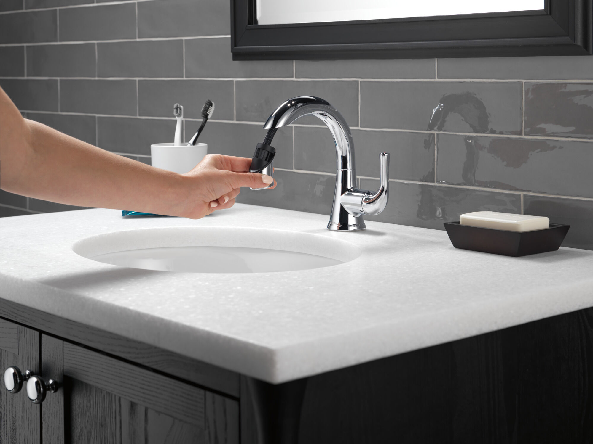 533LF-PDMPU Выдвижной смеситель для ванной с одной ручкой Delta Faucet Kayra Хром - Вид №5