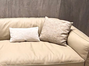 Подушка для дивана