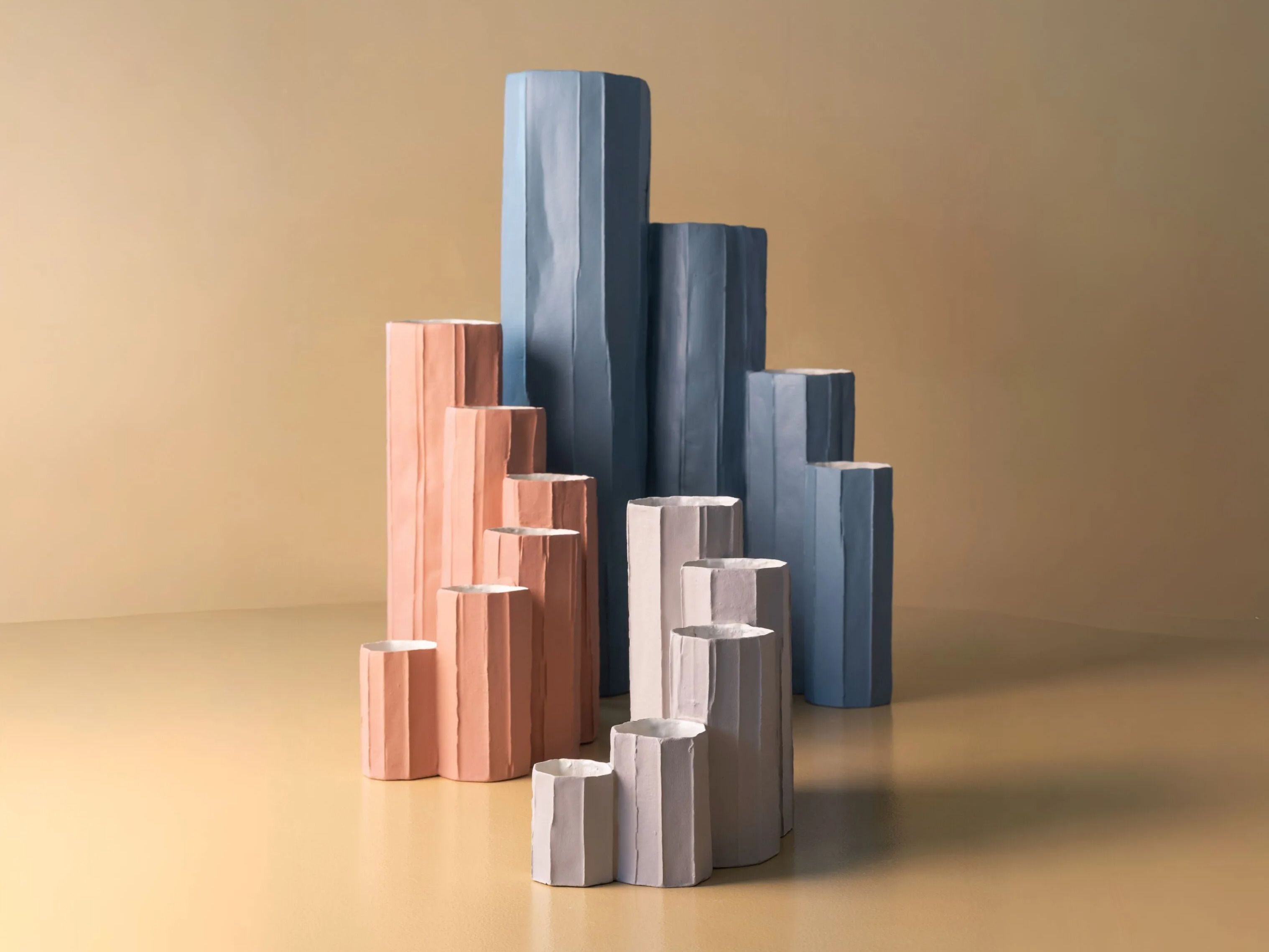 Керамическая ваза / скульптура Paola Paronetto BRUCO ARCH-00031846