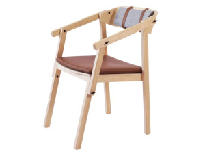 Штабелируемый кожаный стул со встроенной подушкой