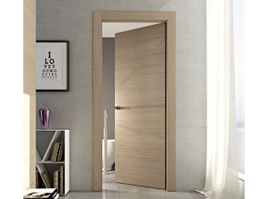 Деревянные распашные двери