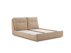 Кожаная двуспальная мягкая кровать