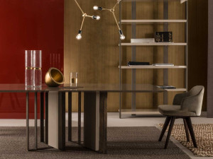 Прямоугольный обеденный стол