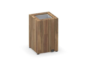 Квадратная плантатор из тикового дерева