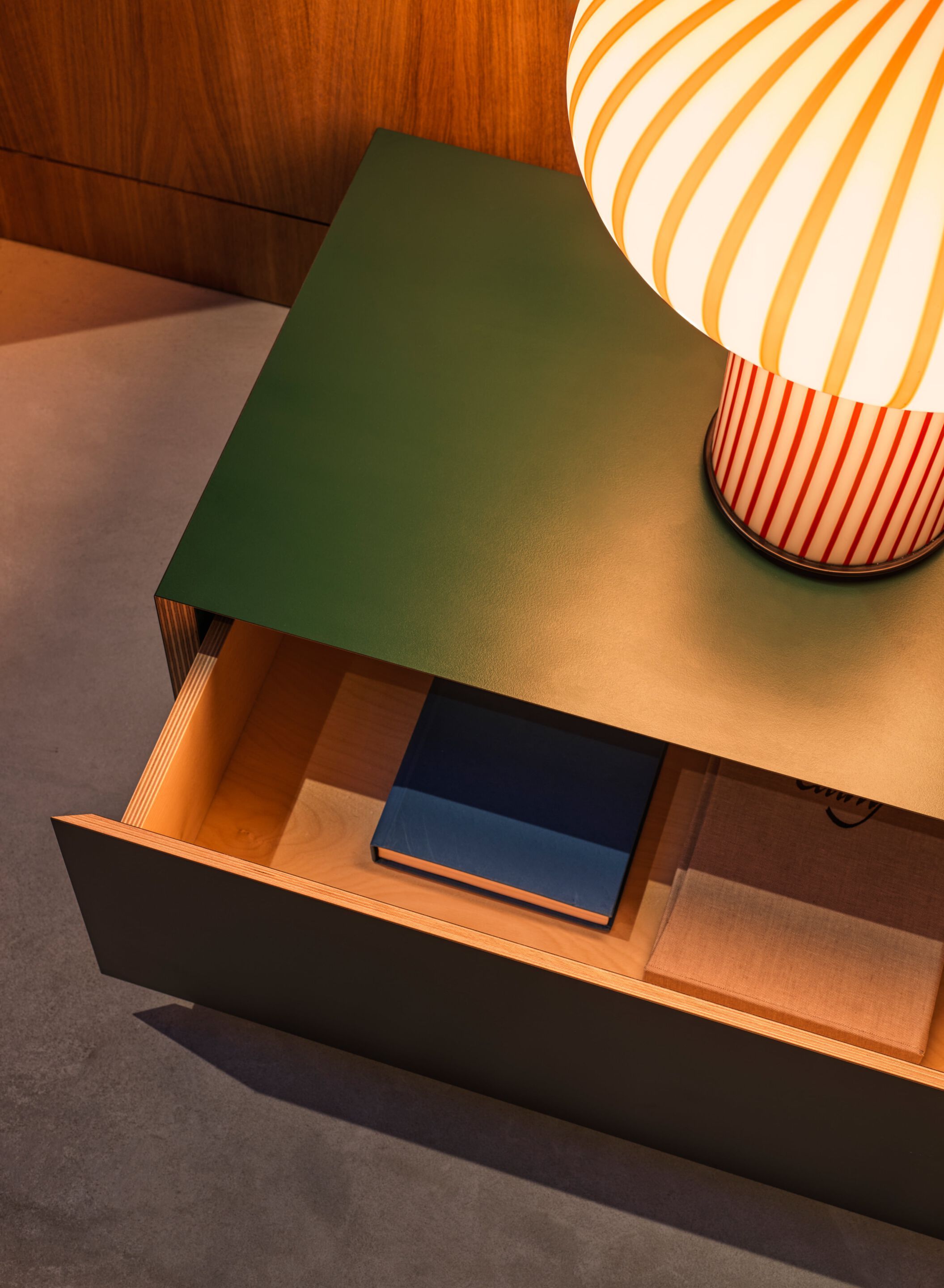 Низкий журнальный столик из фанеры Established&Sons Bloc ARCH-00135206 - Вид №5